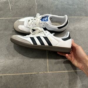 Adidas Sambas